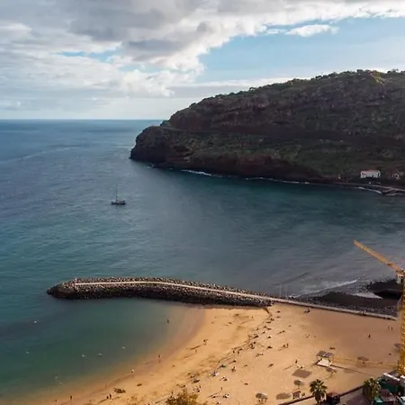 Guestready - Sea View - B *