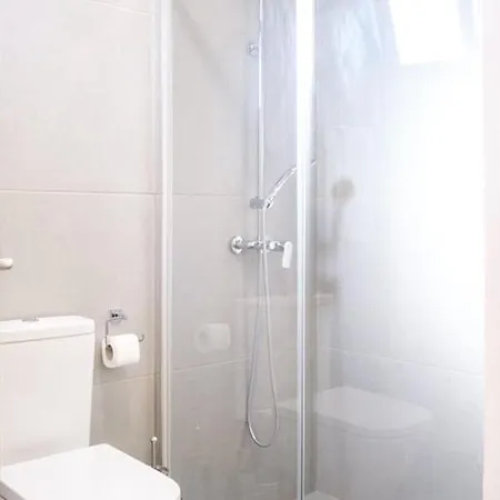 Gasthof Guestready - Sea View - B Machico (Madeira)